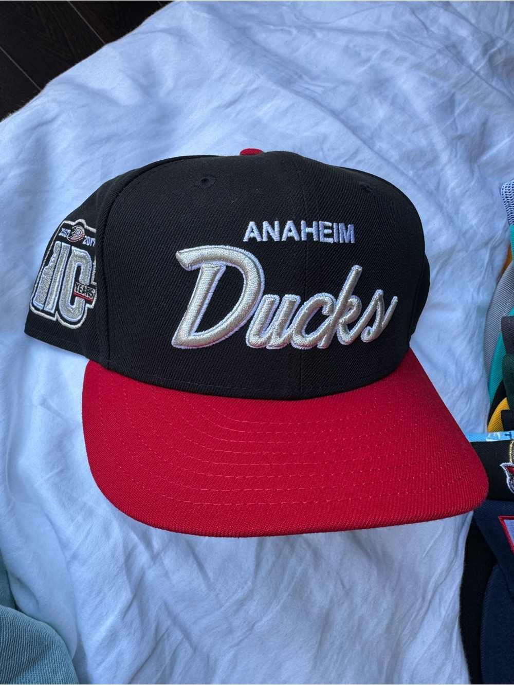 New Era 59Fifty Anaheim Ducks Black & Red Script FittedHat